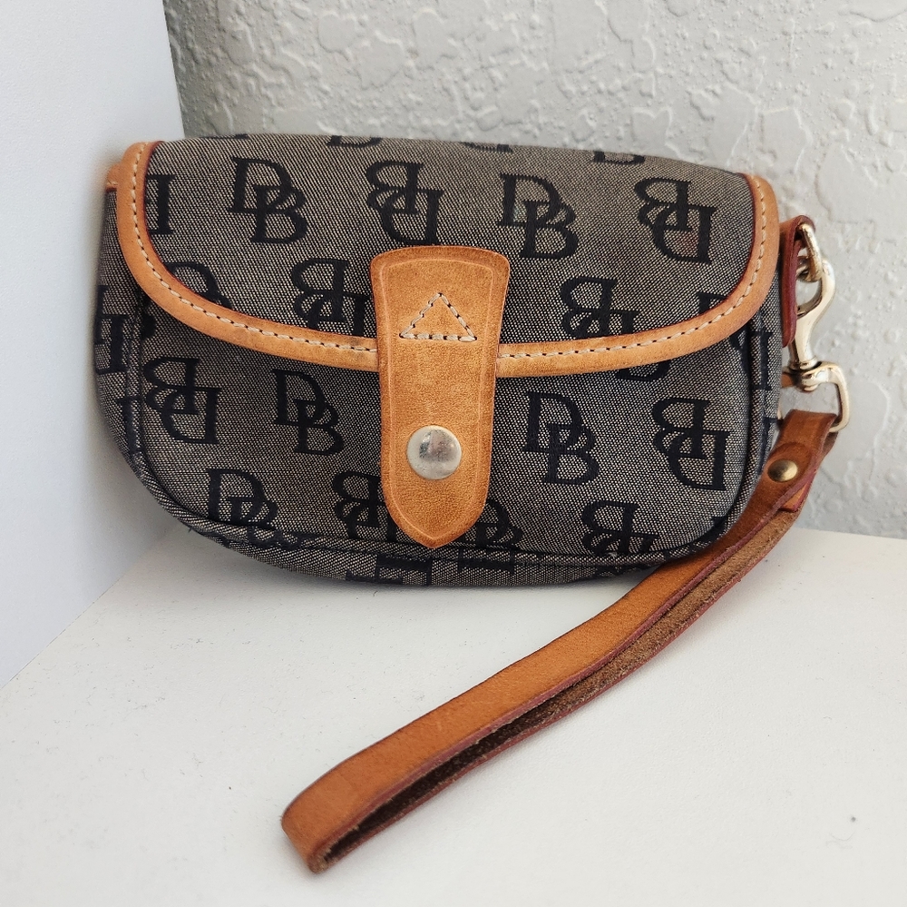 Dooney & Bourke Signature Canvas Wrislet